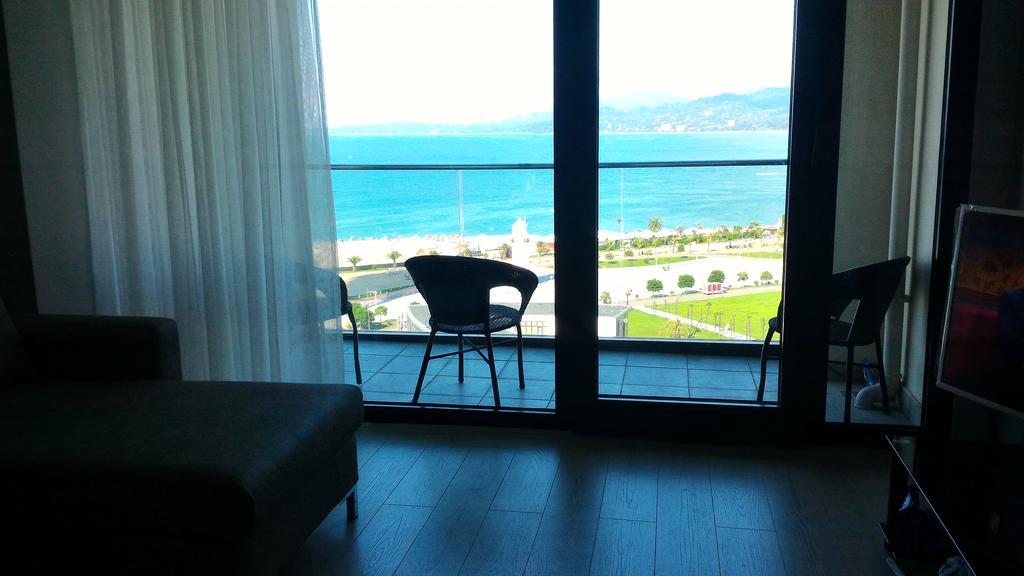 Suite Porta Batumi 1001 Екстериор снимка